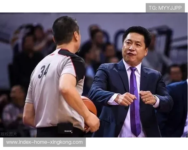 CBA北京延展边线制造空间,多次进攻形成层层压制