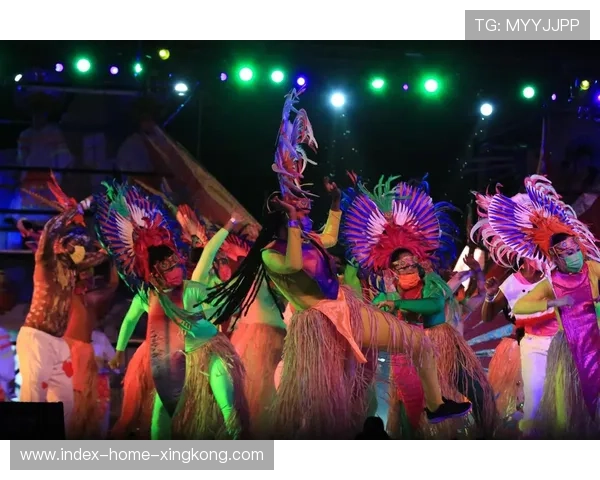 多巴哥特色水上运动逐步普及，多巴哥狂欢节视频